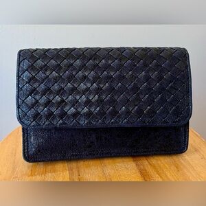 Matt & Nat Black Woven Clutch Snap Closure Slight Sparkle Whimsygoth Holiday
